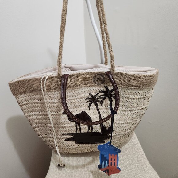 Camel tote - Picture 1 of 7